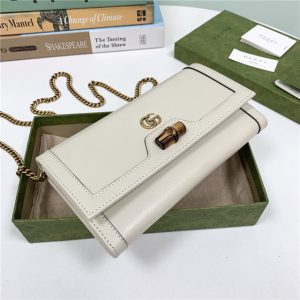 Gucci Diana Chain Wallet With Bamboo White
