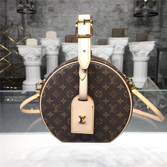 trendy Reverse Monogram