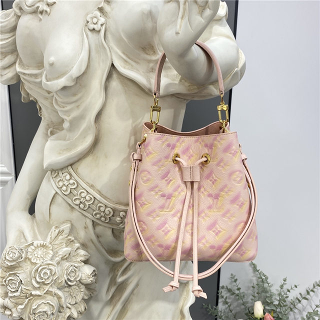 Louis Vuitton NeoNoe BB Pink