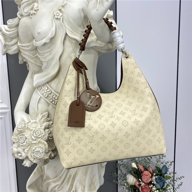 Louis Vuitton Carmel Mahina Creme