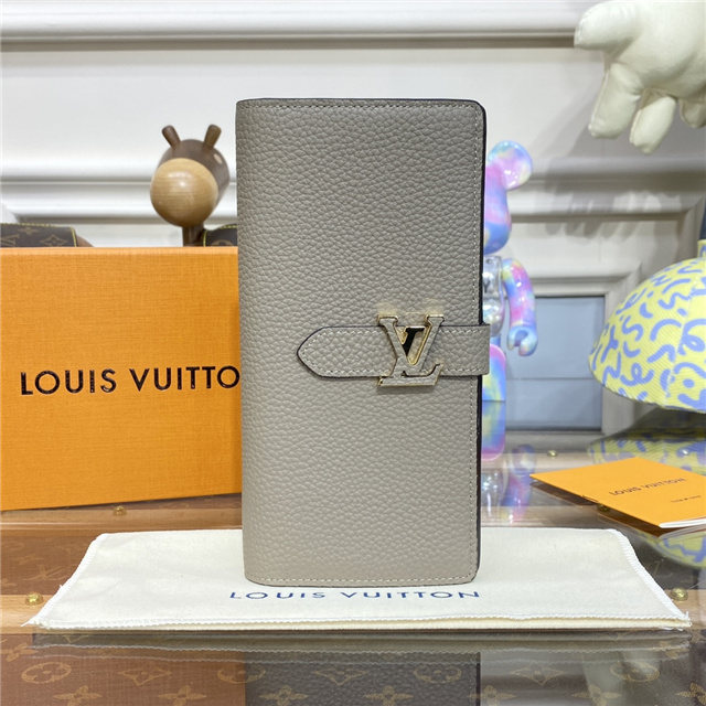 Louis Vuitton Vertical Wallet M81367 Pebble