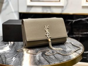 YSL Kate Medium With Tassel in Grain De Poudre Embossed Leather Grey / Silver