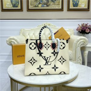 LV Crafty OnTheGo GM Cream