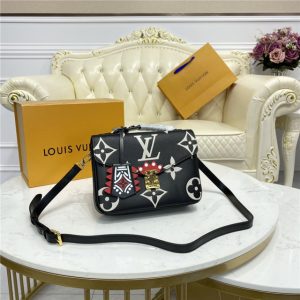 LV Crafty Pochette Metis Black