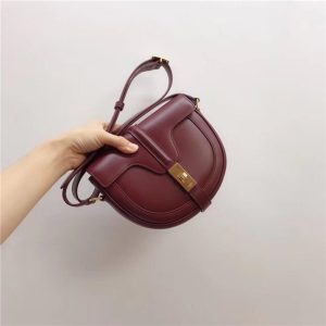 Small Besace 16 Bag Wine Satinated Calfskin