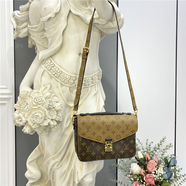 Louis Vuitton Pochette Metis Monogram Reverse Canvas