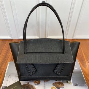 Bottega Veneta Arco 48 Bag Black Grainy Calfskin