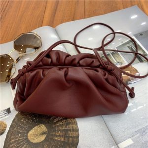 Bottega Veneta The Pouch 20 Barolo