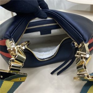 702823 Black Leather-11