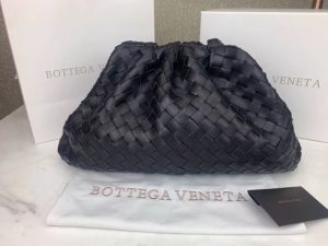 BV The Pouch 40 Woven Black