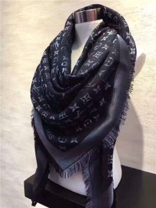 Louis Vuitton Monogram Shine Shawl (Rose and Black)