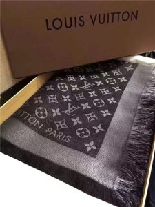 Louis Vuitton Monogram Shine Shawl (Rose and Black)
