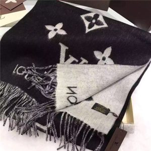 Louis Vuitton Reykjavik Scarf (2 colors)