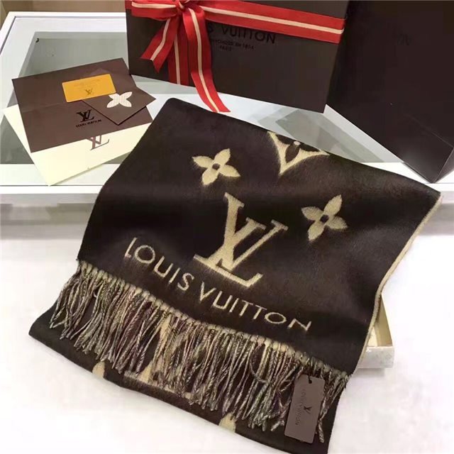 Louis Vuitton Reykjavik Scarf (Brown)