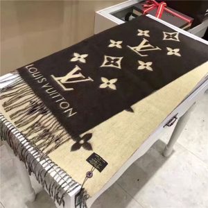 Louis Vuitton Reykjavik Scarf (Brown)