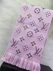 Louis Vuitton Logomania Shine Scarf (Rose Ballerine)