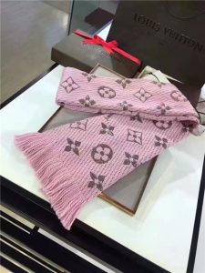 Louis Vuitton Logomania Shine Scarf (Rose Ballerine)