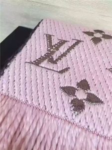 Louis Vuitton Logomania Shine Scarf (Rose Ballerine)
