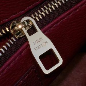 Louis Vuitton Pallas Beauty Case Raisen