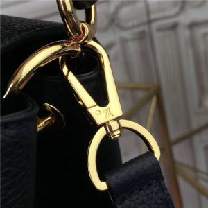 Louis Vuitton Double V