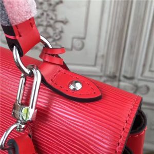 Louis Vuitton Cluny MM Coquelicot
