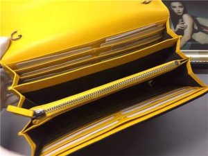 Gucci Dionysus GG Supreme Chain Wallet (Varied Colors)