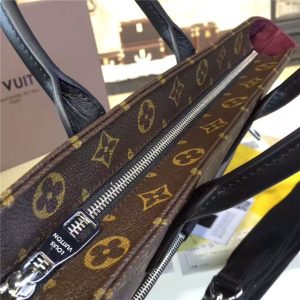 Louis Vuitton 7 Days a Week Monogram