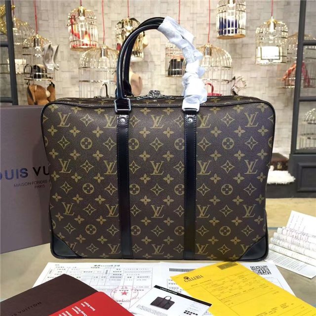Louis Vuitton Porte-Documents Voyage Monogram