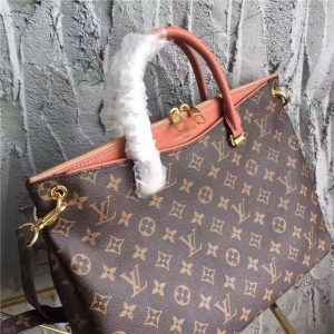 Louis Vuitton Pallas Bois de Rose