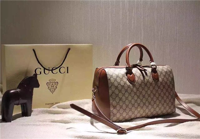 Gucci GG Supreme Boston Top Handle (Varied Colors)