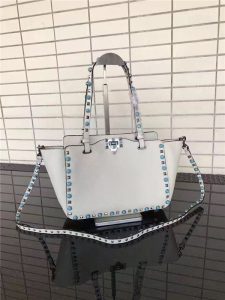 Valentino Rockstud Rolling White With Turquoise Stones