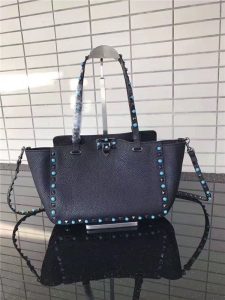Valentino Rockstud Rolling Black with turquoise stones