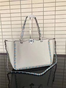 Valentino Rockstud Rolling White with turquoise stone