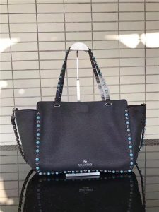 Valentino Rockstud Rolling Black with turquoise stone