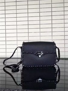 Valentino Rockstud textured-leather Black with Black stone