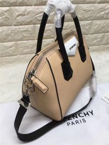 Givenchy Small Antigona (Varied Colors)