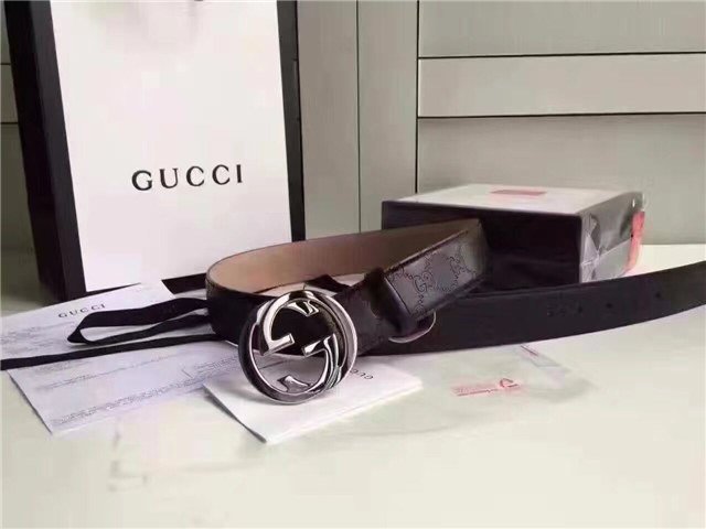 Gucci GG Signature Leather Belt (Varied Colors)