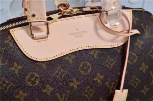 Louis Vuitton Monogram Retiro Beige