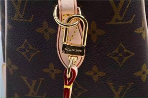 Louis Vuitton Monogram Retiro Beige