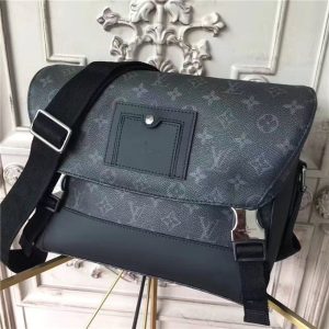 Louis Vuitton Messenger PM Voyager