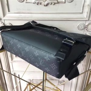 Louis Vuitton Messenger PM Voyager