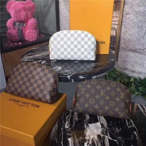 Louis Vuitton Cosmetic Pouch Monogram GM