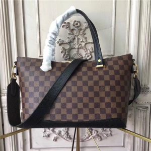 Louis Vuitton Hyde Park Noir