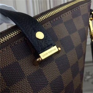 Louis Vuitton Hyde Park Noir