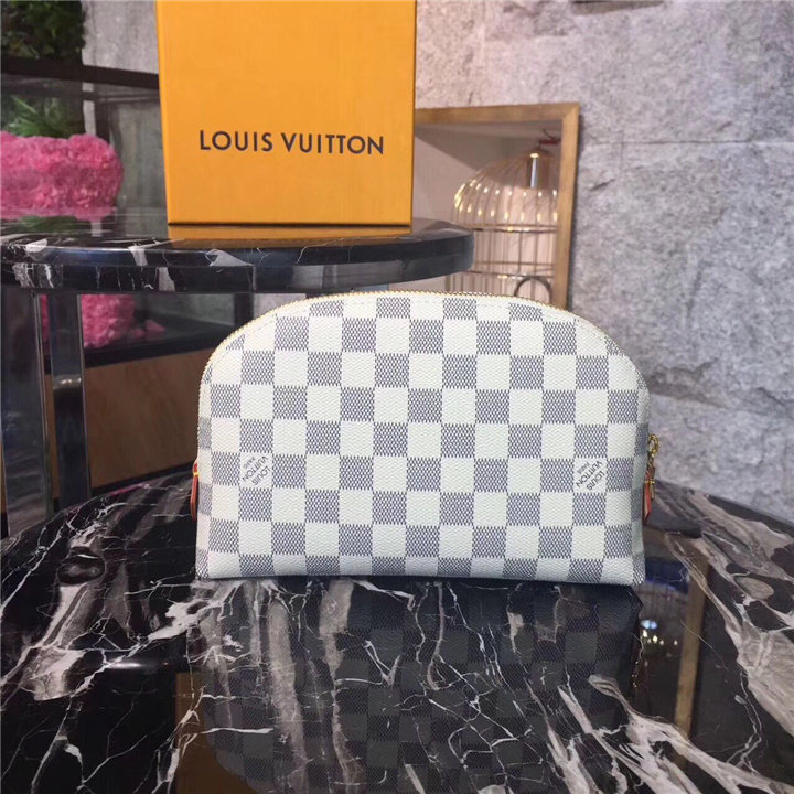Louis Vuitton Cosmetic Case Damier Azur Canvas GM
