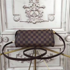 Pouches and Clutches