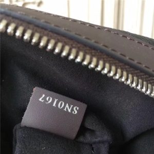 Louis Vuitton Asteria Noir