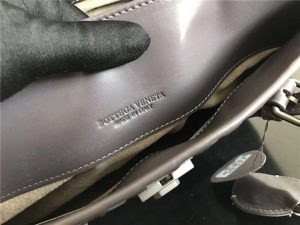 Bottega Veneta Roma small intrecciato leather tote (Varied Colors)
