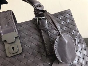 Bottega Veneta Roma small intrecciato leather tote (Varied Colors)