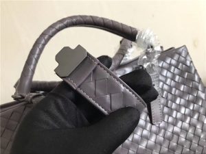 Bottega Veneta Roma small intrecciato leather tote (Varied Colors)